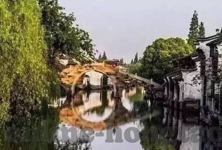 麻豆91亚洲国产手机在线-探秘真实与生活——用手机的双眼邂逅麻豆91的细腻轮廓